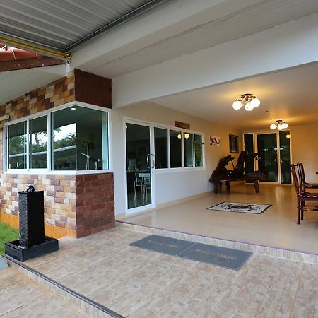 Baan Bangrak Residence Trang Luaran gambar