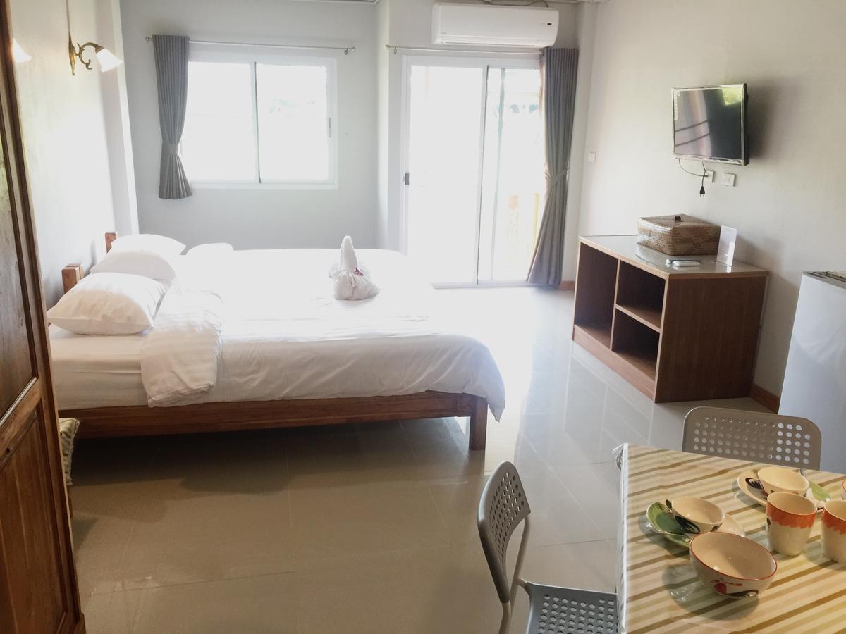 Baan Bangrak Residence Trang Luaran gambar