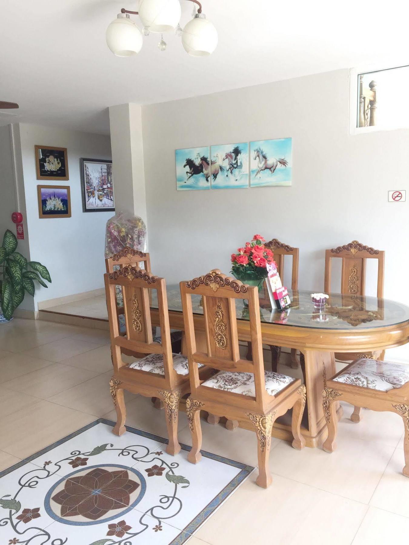 Baan Bangrak Residence Trang Luaran gambar