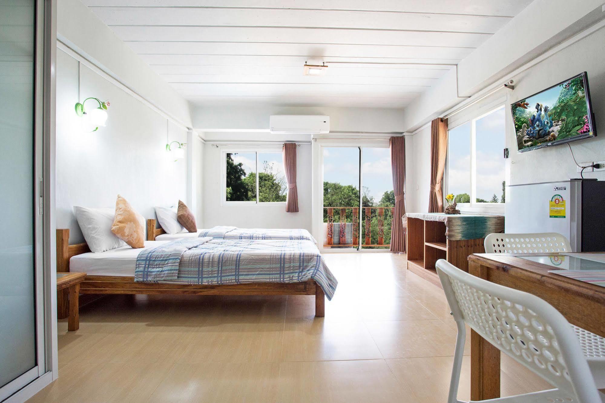 Baan Bangrak Residence Trang Luaran gambar